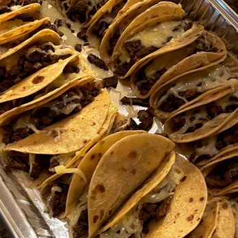 Tacos Calafia - Taco platter - Tacos Near Me - Peoria, Arizona Tacos Calafia - Taco platter - Tacos Near Me - Peoria, Arizona