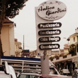Pasticceria Antica Giardini - Già tutto un programma