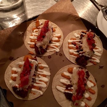 La Carnita - Pollo frito tacos - Mexican Near Me - Toronto, Ontario