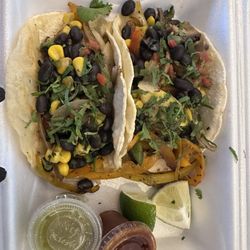 Tacomania Food Truck