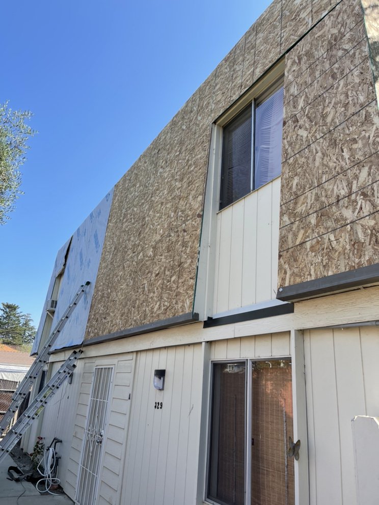 Slide of Zenith Roofing Services