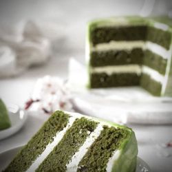 My Itty Bitty Bakery - Matcha cake with vanilla buttercream.