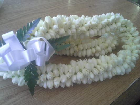 Cindy's Lei & Flower Shoppe by null