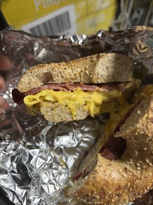 7 Brothers Famous Deli by null