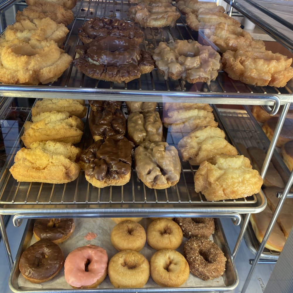 Daily Donuts - old fashioneds, buttermilk bars, and there's the crumb topping adorned in the bottom right. - Donuts Near Me - Los Angeles, California Daily Donuts - old fashioneds, buttermilk bars, and there's the crumb topping adorned in the bottom right. - Donuts Near Me - Los Angeles, California