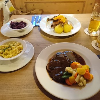 Augustiner Pantlbräu - gebratene Ente und Rinderbraten - Bavarian Near Me - Murnau, BY Augustiner Pantlbräu - gebratene Ente und Rinderbraten - Bavarian Near Me - Murnau, BY