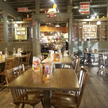 Cracker Barrel - Entrance from souvenir area into eating area - Southern Near Me - Victorville, California