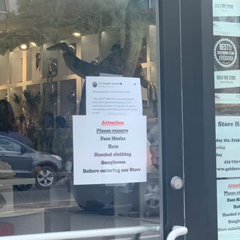 Gold Ore Store - Sign posted on their door with their request not to wear a  mask. - Gold Buyers Near Me - St. George, Utah