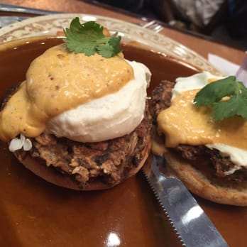 Another Broken Egg Cafe - Black bean Benedict with chipotle hollandaise sauce - Breakfast & Brunch Near Me - Winter Park, Florida