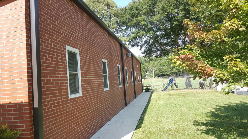 Slide of Advantage Architectural Metals