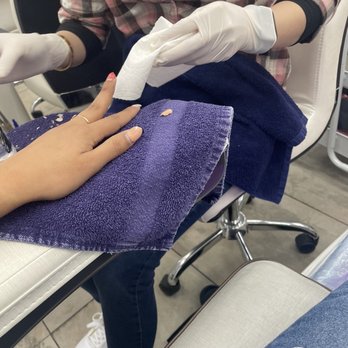 TJ Nail Spa - Bleeding nail - Nail Salons Near Me - Pico Rivera, California TJ Nail Spa - Bleeding nail - Nail Salons Near Me - Pico Rivera, California