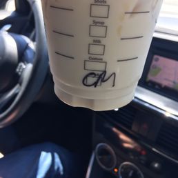 Lols like barista forgot the espresso in my caramel machiato when fixing it after screwing up the first time. Lols like barista forgot the espresso in my caramel machiato when fixing it after screwing up the first time.