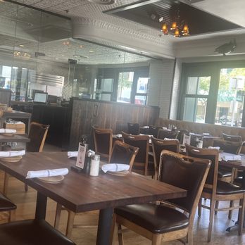 King's Fish House - Pine Ave - Another view from inside the restaurant - Seafood Near Me - Long Beach, California King's Fish House - Pine Ave - Another view from inside the restaurant - Seafood Near Me - Long Beach, California