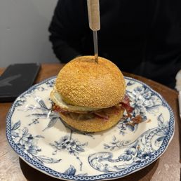 maman's breakfast sandwich
