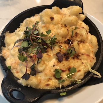 Cat Cora's Kitchen - Lobster Mac and cheese - New American Near Me - Atlanta, Georgia Cat Cora's Kitchen - Lobster Mac and cheese - New American Near Me - Atlanta, Georgia