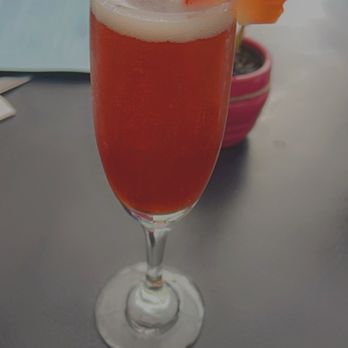 Bru's Wiffle - Pomegranate mimosa - Breakfast & Brunch Near Me - Santa Monica, California Bru's Wiffle - Pomegranate mimosa - Breakfast & Brunch Near Me - Santa Monica, California