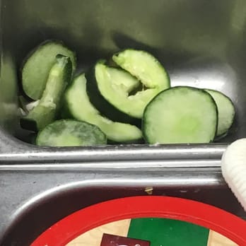 Vons - I no longer eat here. Its doesn't look sanitary and the vegetables always look old and disgusting. - Grocery Near Me - Santee, California Vons - I no longer eat here. Its doesn't look sanitary and the vegetables always look old and disgusting. - Grocery Near Me - Santee, California