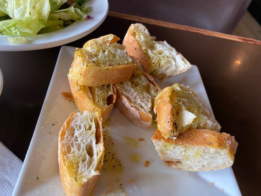 Agliolio ~ a FRESH Take on Italian by null