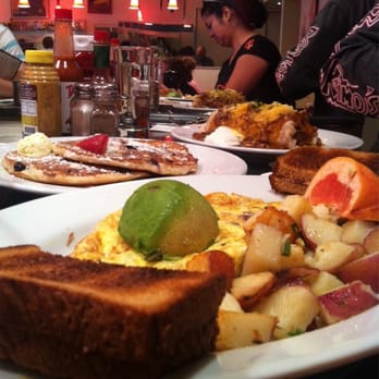 Mo's Grill - Omelette, Blueberry Pancakes, and. Mammoth Breakfast Burrito in the back. - Burgers Near Me - San Francisco, California Mo's Grill - Omelette, Blueberry Pancakes, and. Mammoth Breakfast Burrito in the back. - Burgers Near Me - San Francisco, California