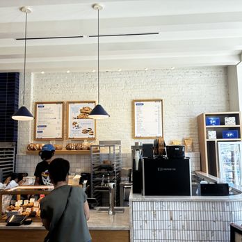 Levain Bakery - Counter - Bakeries Near Me - Chicago, Illinois Levain Bakery - Counter - Bakeries Near Me - Chicago, Illinois