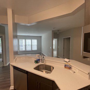 Regent's Park - Kitchen - Apartments Near Me - Fairfax, Virginia Regent's Park - Kitchen - Apartments Near Me - Fairfax, Virginia
