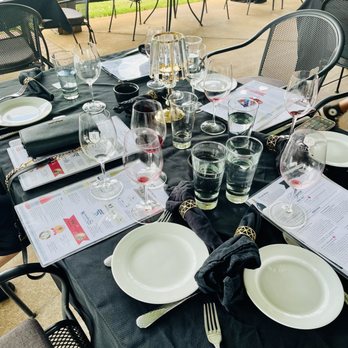 Rayson Winery & Vineyards - Wine Tasting Room Near Me - Mocksville, North Carolina