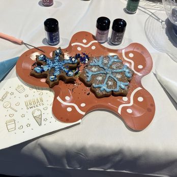Urban Sweets - Cookie decorating isn't just for kids. Professional edible shimmer glitter, tools for piping, placing, and marbling/swirling - Ice Cream & Frozen Yogurt Near Me Urban Sweets - Cookie decorating isn't just for kids. Professional edible shimmer glitter, tools for piping, placing, and marbling/swirling - Ice Cream & Frozen Yogurt Near Me