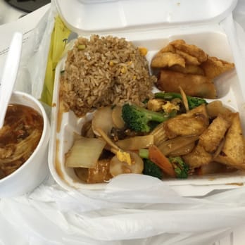 West End Wok - Yum yum - Chinese Near Me - Saint Louis, Missouri West End Wok - Yum yum - Chinese Near Me - Saint Louis, Missouri