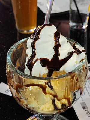 House of Music & Entertainment (HOME Bar) by null