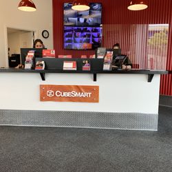 CubeSmart Self Storage - Service counter