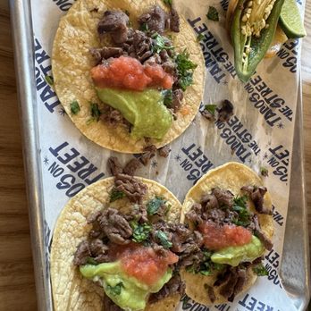 Tacos On The Street - Asada Taco no onion combo, DELICIOUS AND JUICY!!! - Tacos Near Me - San Antonio, Texas Tacos On The Street - Asada Taco no onion combo, DELICIOUS AND JUICY!!! - Tacos Near Me - San Antonio, Texas