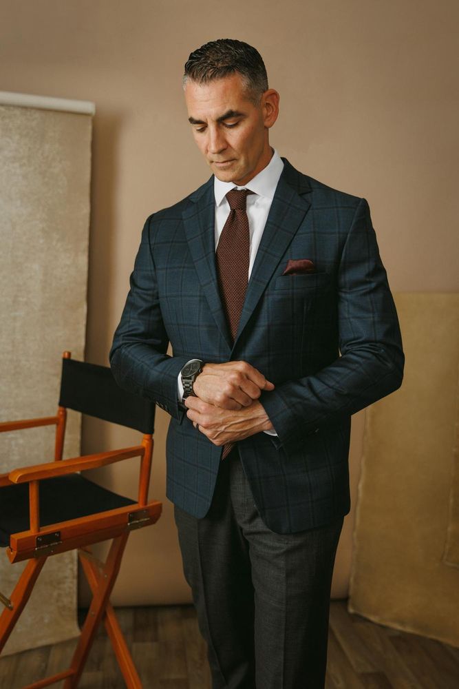 H.M. Cole Custom Suits Logo