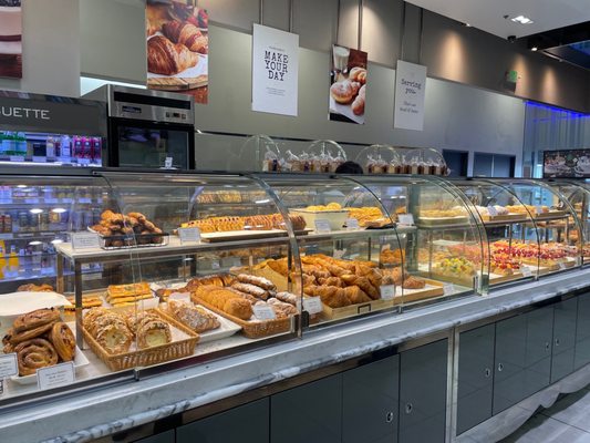 Paris Baguette by null