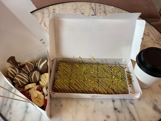 Lilys Chocolate & Coffee by null