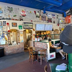 BallPark Pizza Team - Inside