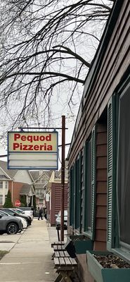 Pequod's Pizza by null