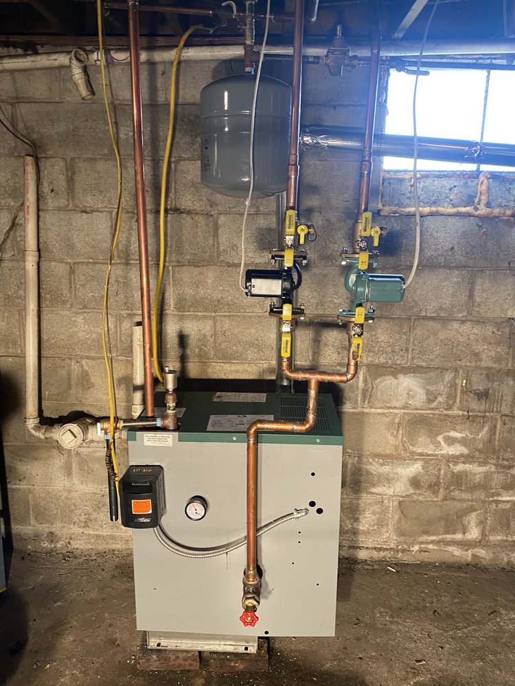 Slide of Houseweart’s Plumbing and Heating