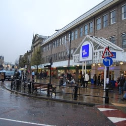 Millgate Shopping Centre - Photo from www.geograph.org.uk
