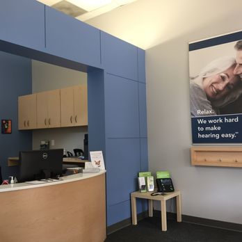 Sonus Hearing Care Professionals - Reception waiting area - Audiologist Near Me - Glendale, California