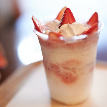 Okrumong - Strawberry Mini Snow - Desserts Near Me - Torrance, California Okrumong - Strawberry Mini Snow - Desserts Near Me - Torrance, California