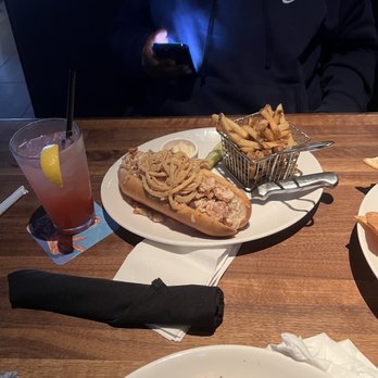 Yard House - Chicken cheesesteak - New American Near Me - Springfield, Virginia Yard House - Chicken cheesesteak - New American Near Me - Springfield, Virginia