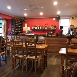 The Harbour Restaurant - Bar area