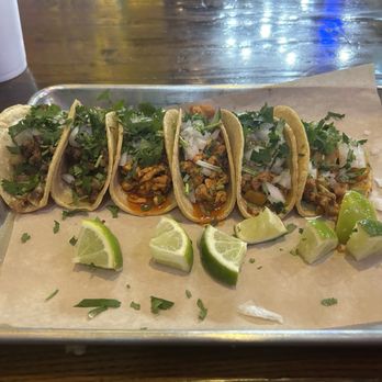 Taqueria La Ventana - Carnitas, Pollo and El Pastor tacos - Mexican Near Me - Addison, Texas