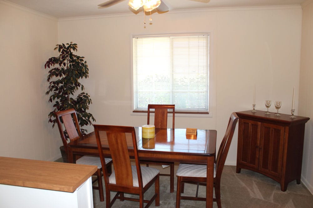 BRAEBURN VILLAGE APARTMENTS OF INDIANAPOLIS Updated August 2024