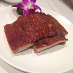 Iron Chef Chinese Seafood Restaurant - Suckling Pig!