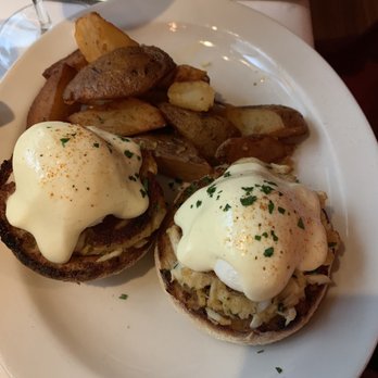 Old Ebbitt Grill - Crab cake Benny - Bars Near Me - Washington, DC, District of Columbia Old Ebbitt Grill - Crab cake Benny - Bars Near Me - Washington, DC, District of Columbia