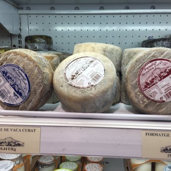 Granja Armengol - Formatges - Desserts Near Me - Vic, B