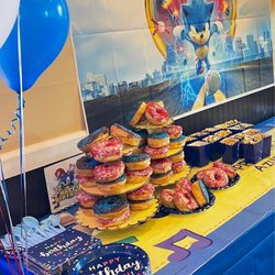 Bagel Bakery - Custom donuts