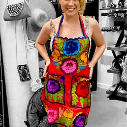 Bargain Town Flea Market - Aprons handmade