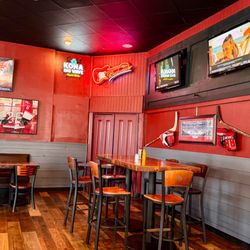 MacGregor Draft House